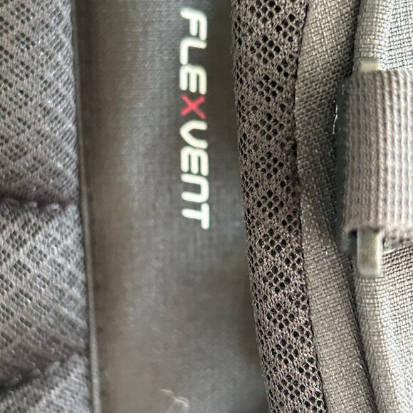 NWT The North Face Fall Line Backpack 28L Black Durable Hiking Travel Laptop OS - Picture 6 of 15